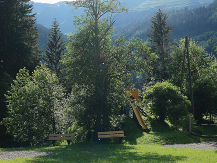 rona_1x1_spielplatz